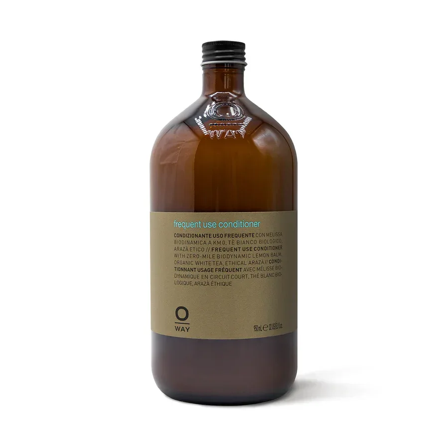 OWAYImages1200web_0031_FREQUENT_USE_CONDITIONER_950ML_900x_58919f06-da72-4000-8fcd-dd5d66737cbb Frequent use hair et scalp Conditionner 950ml - Image 1